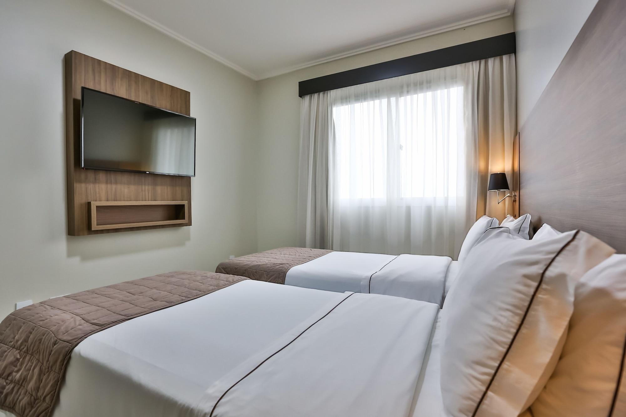 Wyndham Golden Foz Hotel